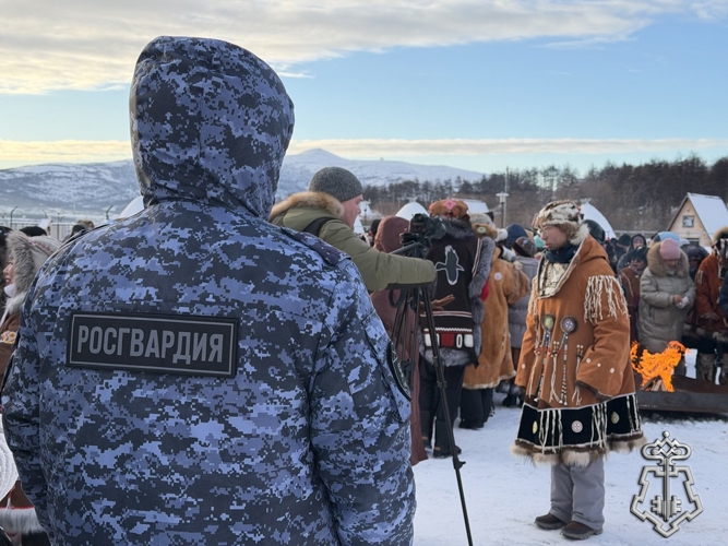 На Колыме Росгвардия и МВД обеспечили безопасность проведения национального праздника Туйгивин