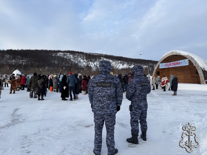 На Колыме Росгвардия и МВД обеспечили безопасность проведения национального праздника Туйгивин