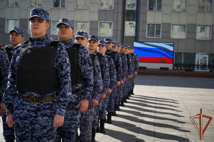Главное управление Росгвардии по городу Москве запустило флешмоб к юбилею ведомства (видео)