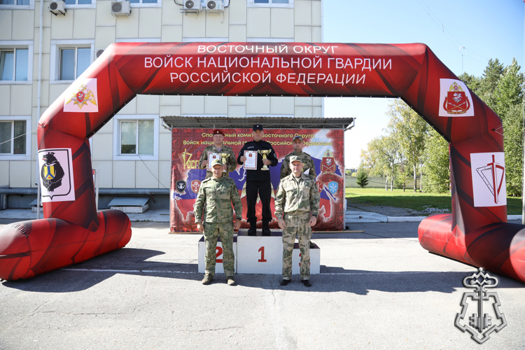 Магаданцы победили на соревнованиях Восточного округа Росгвардии по плаванию